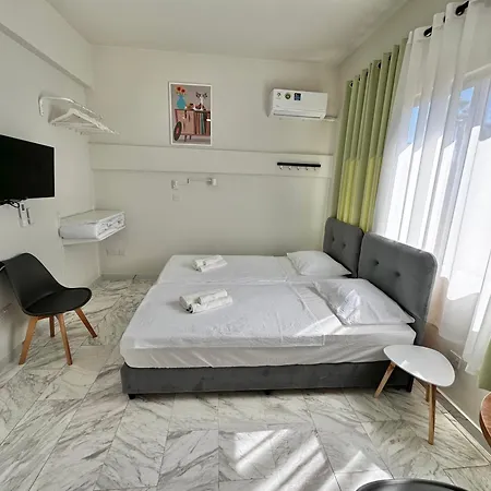 Smart Comfort Roomn3 With Private Bathroom In Best Location Beach 250M Limassol Exterior photo